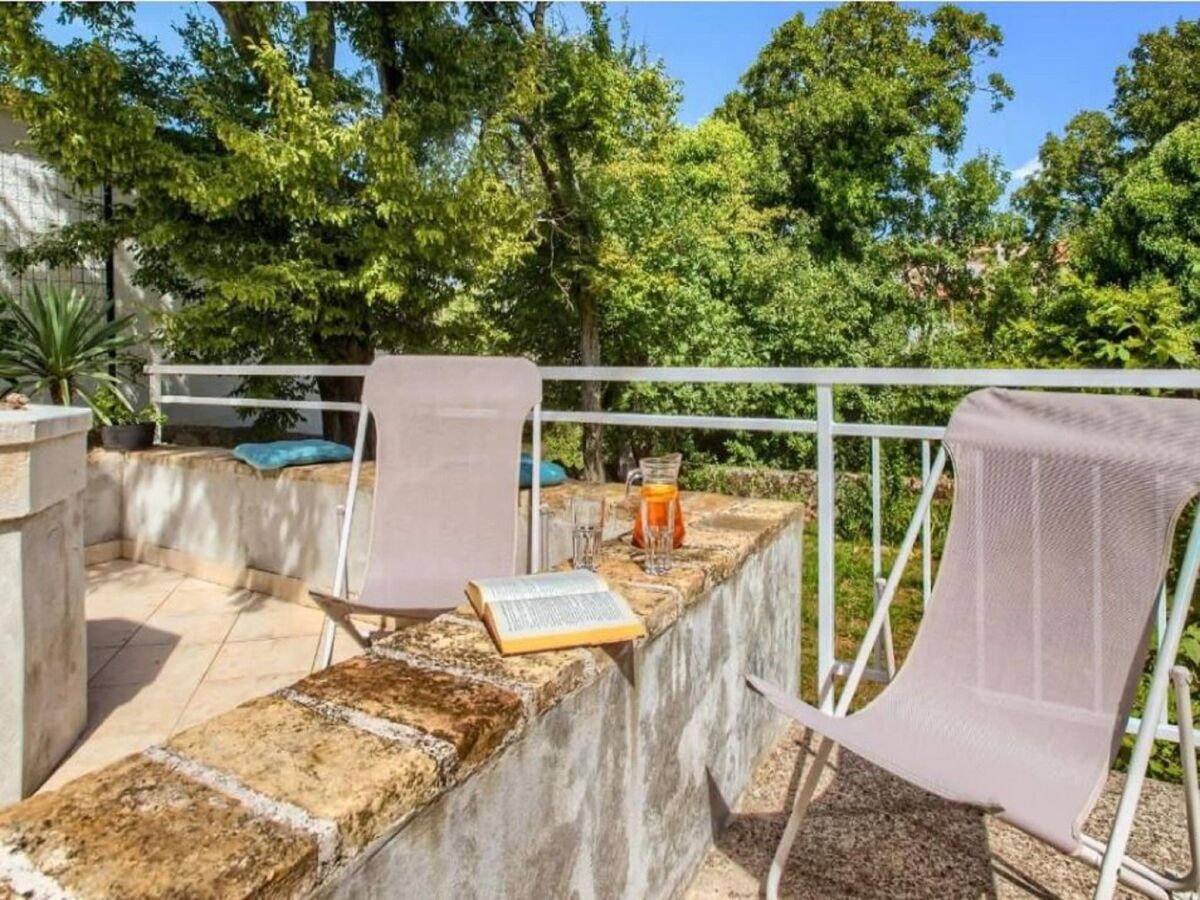 Holiday house Attractive holiday home in Kraljevica with garden - Outdoor photo 3