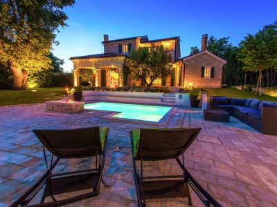 Villa Villa in Baderna with Private Pool - Outdoor photo 5