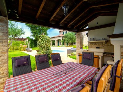 Villa Villa in Baderna with Private Pool - Outdoor photo 8