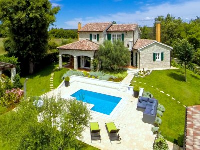 Villa Villa in Baderna with Private Pool - Outdoor photo 10