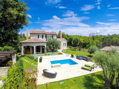 Villa Villa in Baderna with Private Pool - Outdoor photo 11
