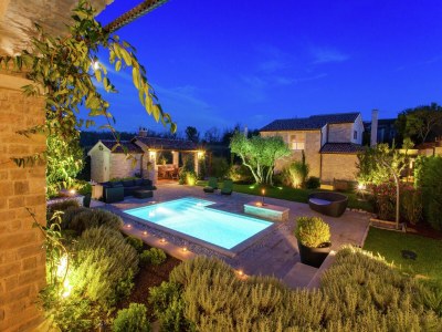 Villa Villa in Baderna with Private Pool - Outdoor photo 12