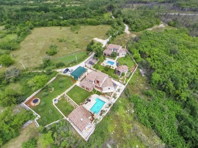 Villa Villa in Baderna with Private Pool - Environment photo 36