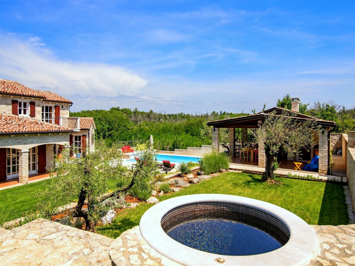 Villa Villa bei Poreč mit Pool und Garten - Outdoor photo 3