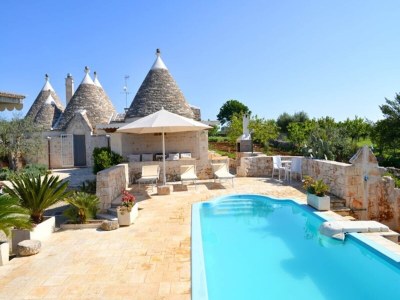 Holiday park Trulli in Valle d'Itra mit Pool und Aussicht - Outdoor photo 4
