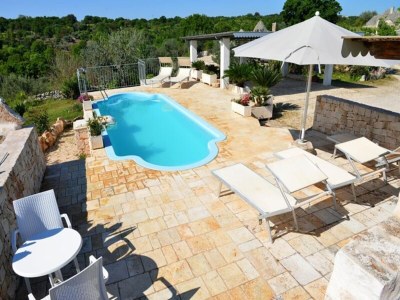 Holiday park Trulli in Valle d'Itra mit Pool und Aussicht - Outdoor photo 9