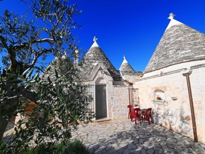 Holiday park Trulli in Valle d'Itra mit Pool und Aussicht - Outdoor photo 24
