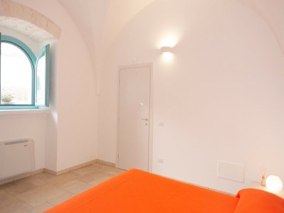 Holiday house Trulli-Style Chalet near Forest Walks - Features photo 32