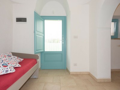 Holiday house Trulli-Style Chalet near Forest Walks - Features photo 40