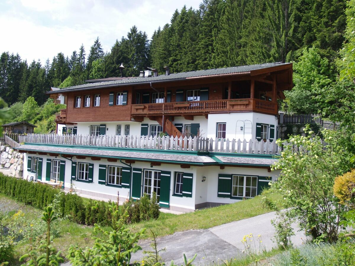 Apartment Chalet in Reith near Kitzbühel Ski Slopes