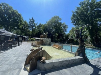 Holiday park Spacious Villa in Hoenderloo - Outdoor photo 33