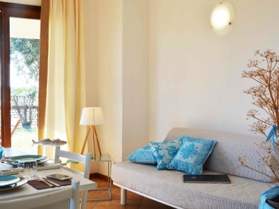 Holiday house Chia Homes - Panoramic three-room apartment with sea - Features photo 5