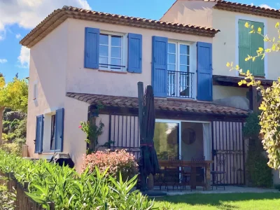 Holiday house Fontaine Bleau in Roquebrune-sur-Argens - Holiday house