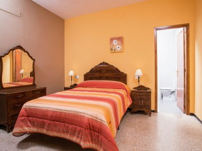 Villa Holiday Home in St Pere Pescador with Pool - Features photo 25