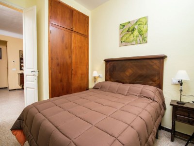 Villa Holiday Home in St Pere Pescador with Pool - Features photo 30