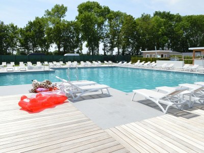 Holiday park Stilvolle Villa in Bemelen - Outdoor photo 36