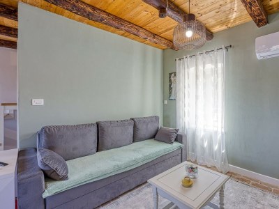 Apartment Studio Jana with Balcony - Features photo 16