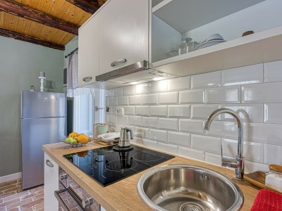 Apartment Studio Jana with Balcony - Features photo 22