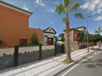 Villa Belvilla by OYO Villa in Adeje - Outdoor photo 3