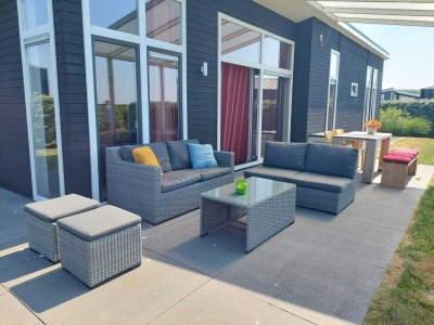 Holiday park Freistehendes Haus in Zeeland mit Aussicht - Outdoor photo 2