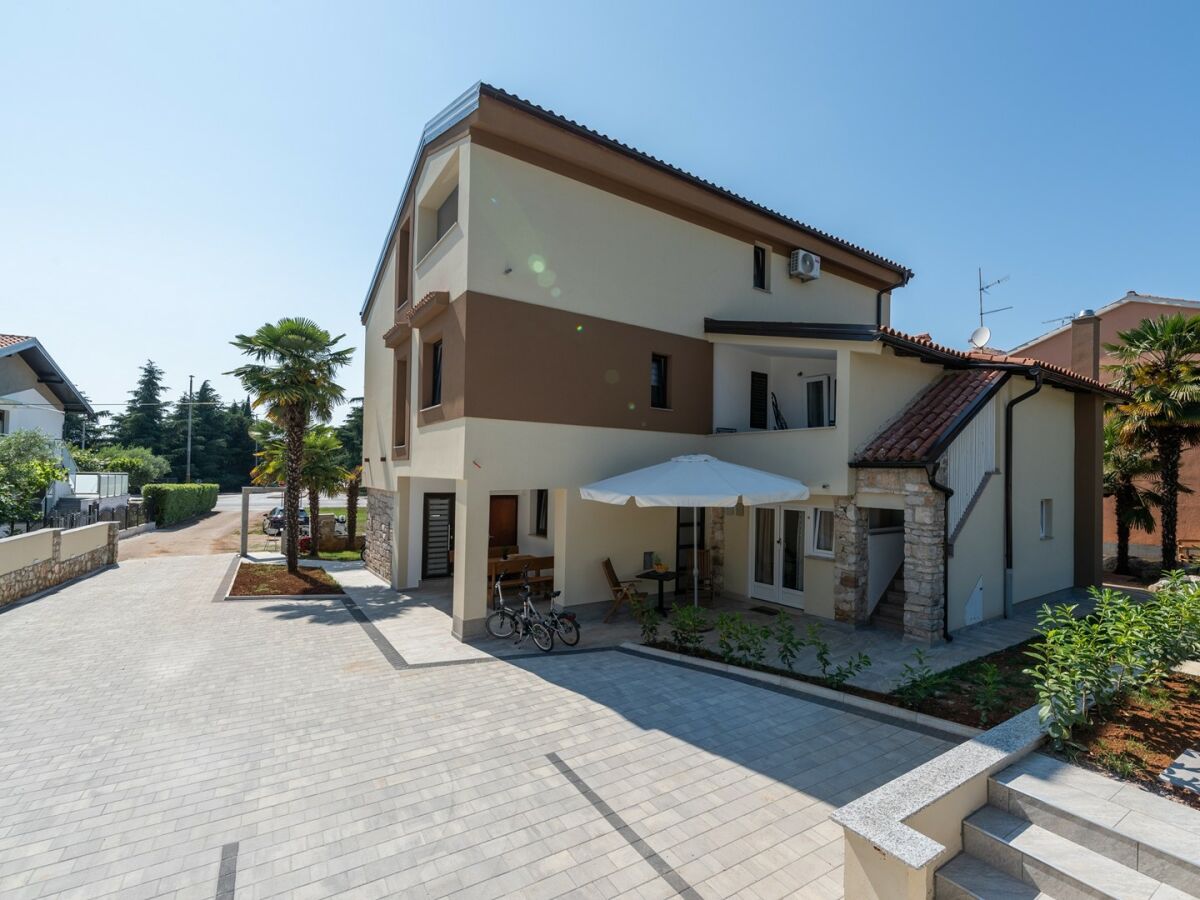 Apartment APP Sandro with Pool - Studio with Terrace A5 - Outdoor photo 3