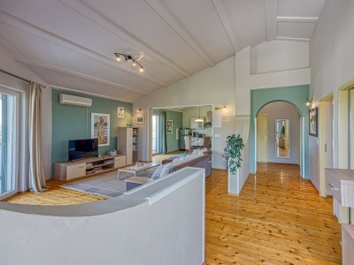 Apartment Apartment Ana with Balcony - Features photo 26