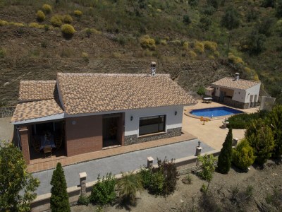 Villa Luxuriöse Villa mit privatem Pool in Sayalonga - Outdoor photo 7