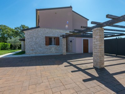 Holiday apartment Villa Ugrin - Environment photo 23