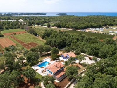 Villa Irena Funtana with pool - Outdoor photo 9