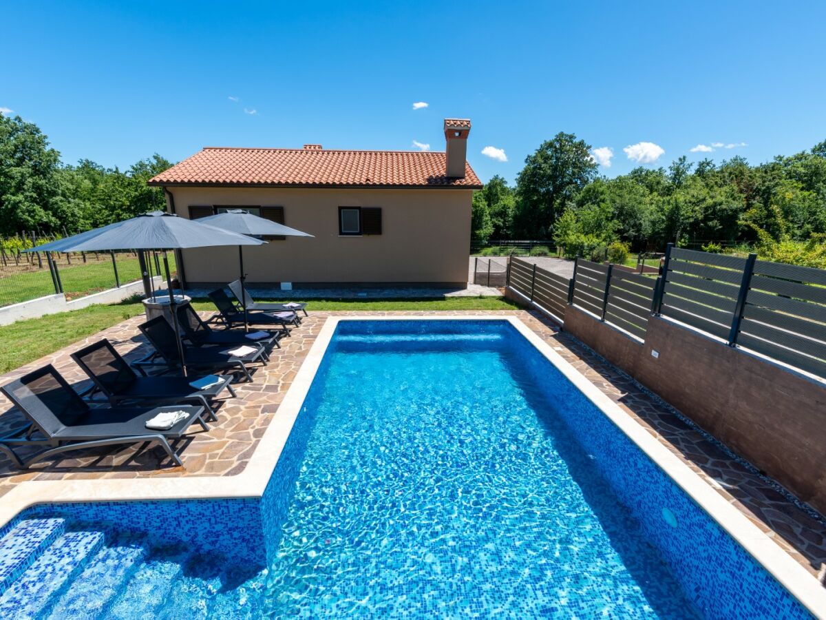 Holiday house Cerovci - Outdoor photo 3