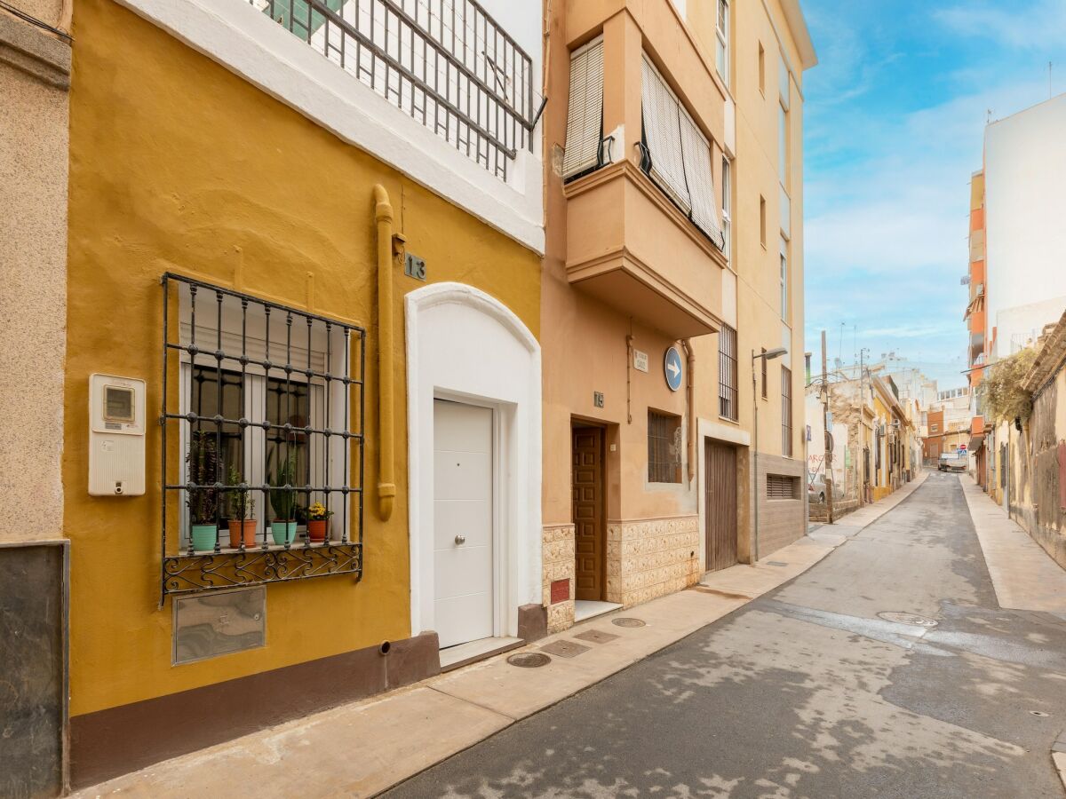 Holiday house Belvilla by OYO Duplex calle cadiz - Outdoor photo 2