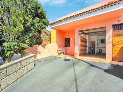 Holiday house Belvilla by OYO Holiday home in Arico - Outdoor photo 4