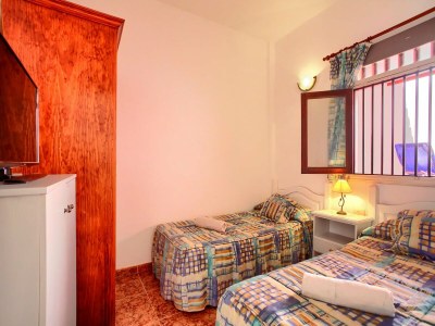 Holiday house Belvilla by OYO Holiday home in Arico - Features photo 17