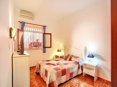Holiday house Belvilla by OYO Holiday home in Arico - Features photo 24