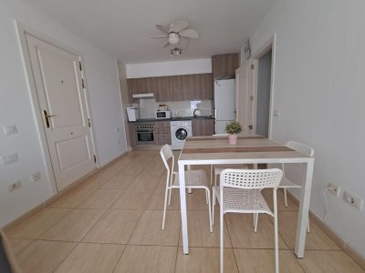 Apartment Belvilla by OYO Apartment in Arona - Features photo 18