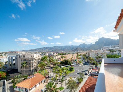 Apartment Einladende Wohnung in Adeje mit Swimmingpool - Outdoor photo 9
