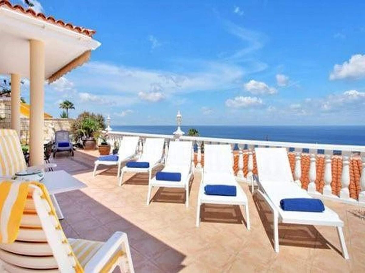 Holiday house Schönes Haus mit Meerblick - Outdoor photo 2