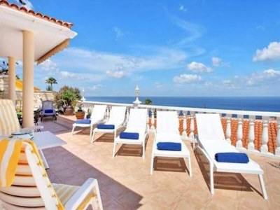 Holiday house Schönes Haus mit Meerblick - Outdoor photo 2