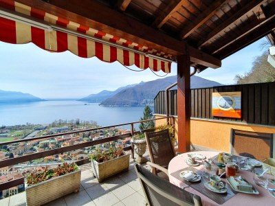 Holiday house Holiday Home in Maccagno with Pool - Outdoor photo 11