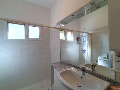 Holiday house Holiday Home in Maccagno with Pool - Features photo 14