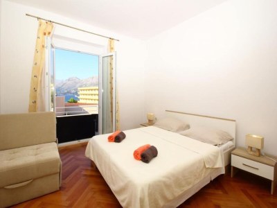 Apartment Apartment Dubreta mit Balkon - Features photo 10