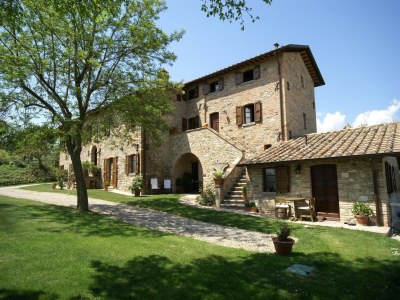 Apartment Apartment in Montone with Pool & Garden - Outdoor photo 15