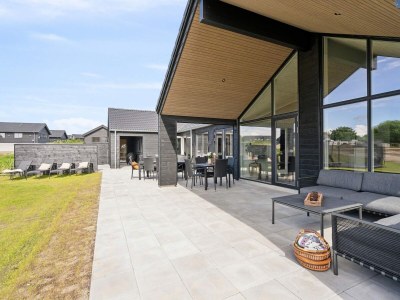 Holiday house Spacious Retreat near Beach - By Traum Ferienwohnungen - Outdoor photo 4