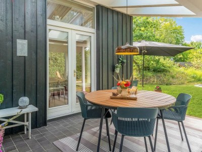 Holiday house 4 star holiday home in Glesborg-By Traum - Outdoor photo 2