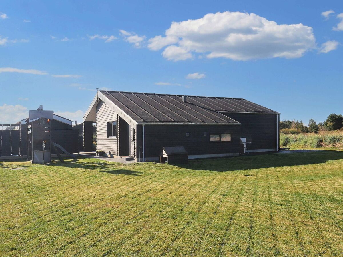 Holiday house 5 Sterne Ferienhaus in Hirtshals-By Traum - Outdoor photo 4