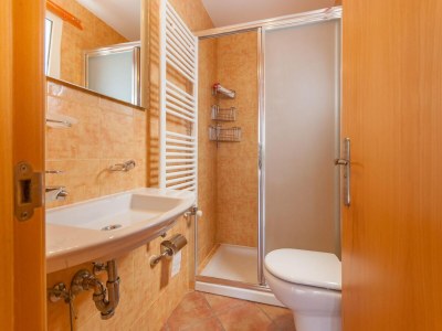 Villa Coastal Villa with Garden - Features photo 22