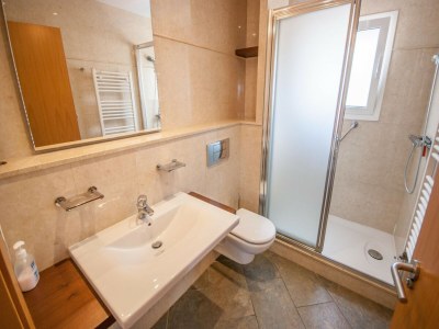 Villa Coastal Villa with Garden - Features photo 32