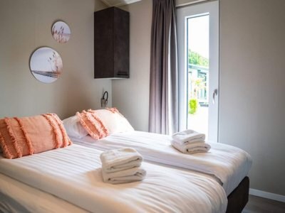 Holiday park Chalet by Park Pond in the Netherlands - Features photo 12