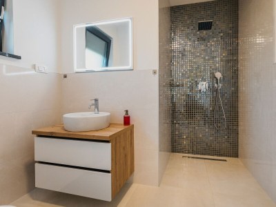 Holiday house Villa Angelina mit Pool and Whirlpool - Features photo 23