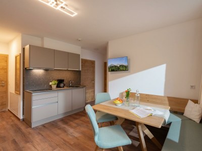 Apartment Apartment "Bergrundblick", 2-4 P., Du/WC, Balkon - Features photo 11